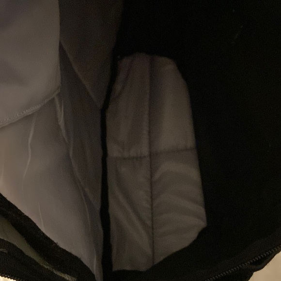 Extreme Backpack long20” with16” wide gray and black excellent condition - Picture 10 of 12